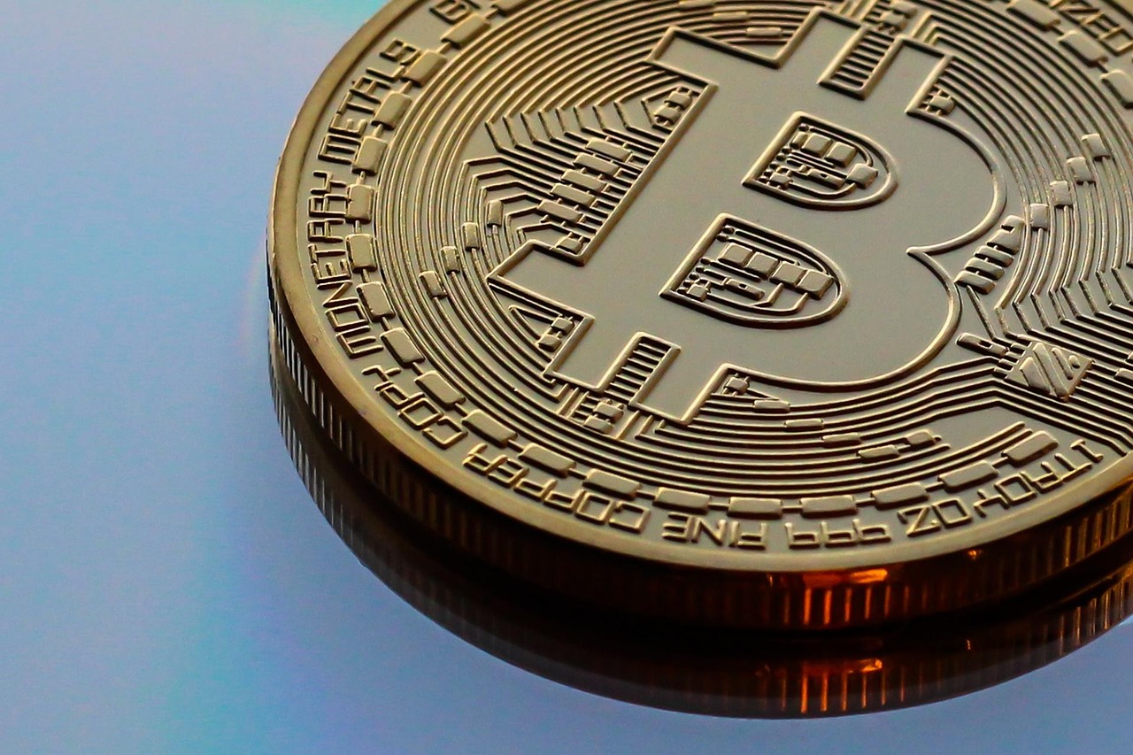 美国3月CPI下跌、联准会降息机率提高！但比特币、美股不涨反跌